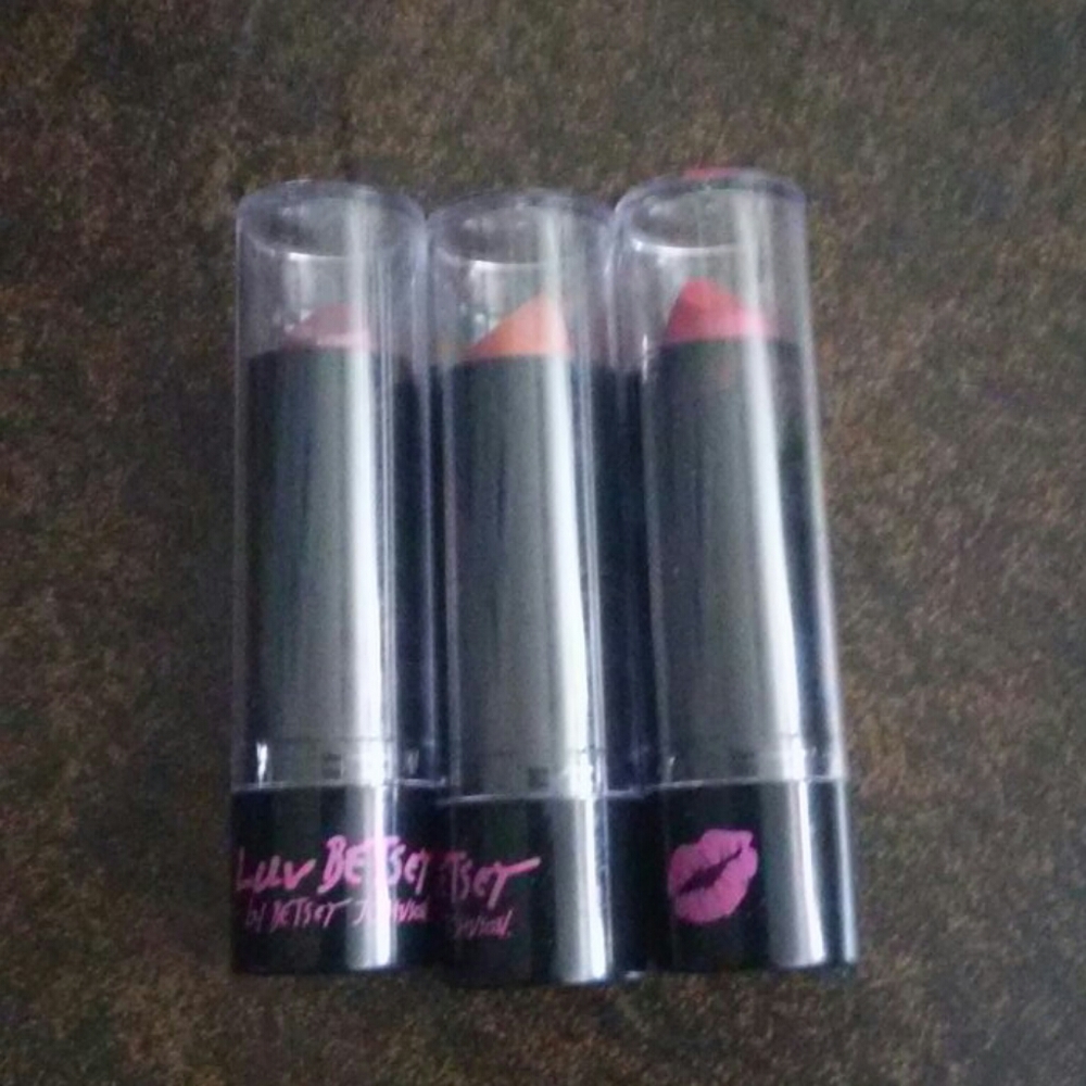 Lip sticks